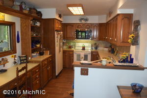 9905 Beachview Dr, Jerome, MI 49249 photo 7