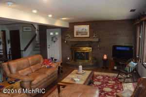 9905 Beachview Dr, Jerome, MI 49249 photo 6