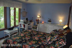 9905 Beachview Dr, Jerome, MI 49249 photo 14