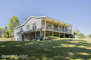 2005 Baseline Rd, Augusta, MI 49012 photo 1