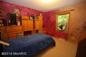 2939 Chamberlain Rd, Buchanan, MI 49107 photo 15
