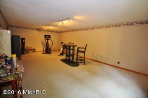 2939 Chamberlain Rd, Buchanan, MI 49107 photo 20