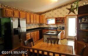 2939 Chamberlain Rd, Buchanan, MI 49107 photo 9