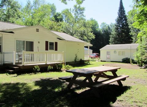 5810 Logging Trail Dr, Evart, MI 49631 photo 4