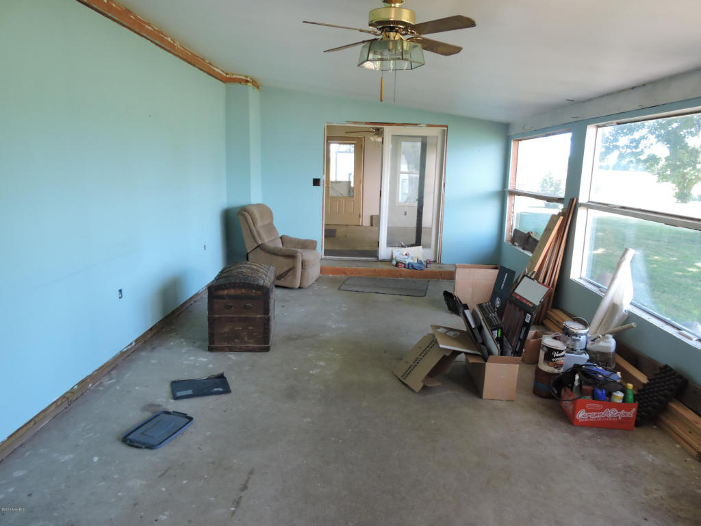 11192 E Washington Rd, Wheeler, MI 48662 photo 14