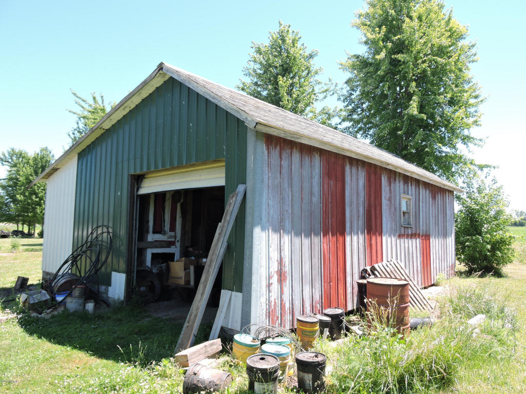 11192 E Washington Rd, Wheeler, MI 48662 photo 23