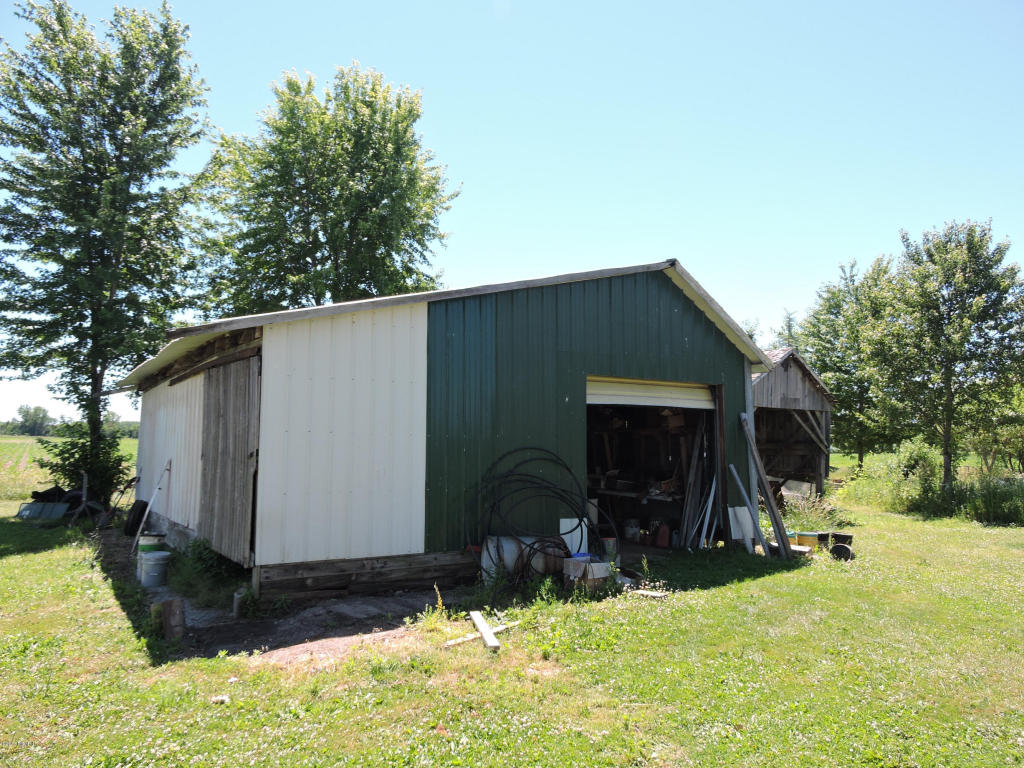 11192 E Washington Rd, Wheeler, MI 48662 photo 22