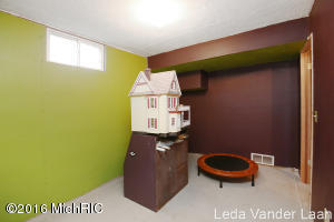 425 River St, Belding, MI 48809 photo 18