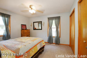 425 River St, Belding, MI 48809 photo 14