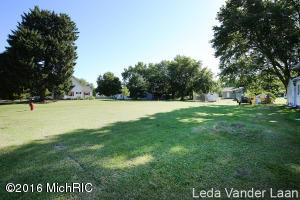 425 River St, Belding, MI 48809 photo 26