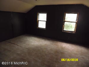 14997 S Enzian Rd, Plainwell, MI 49080 photo 8