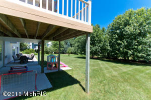 348 Haskins Ct SE, Ada, MI 49301 photo 6