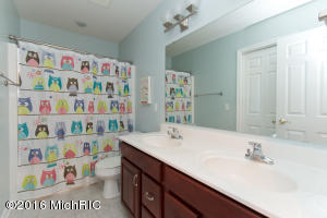 348 Haskins Ct SE, Ada, MI 49301 photo 33