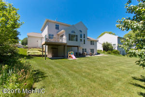 348 Haskins Ct SE, Ada, MI 49301 photo 8