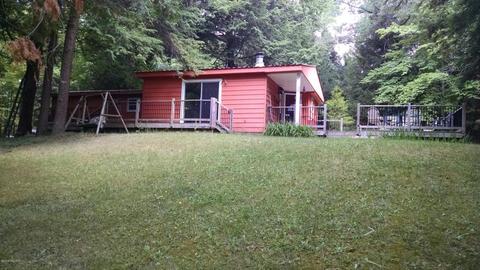 8545 E Ruth Dr, Branch, MI 49402 photo 12