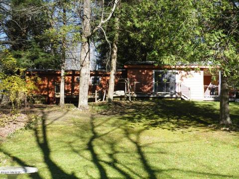 8545 E Ruth Dr, Branch, MI 49402 photo 15