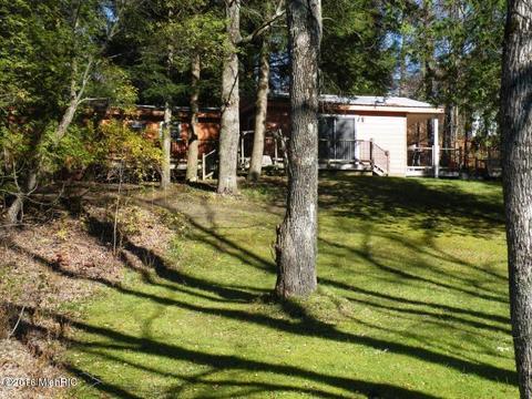 8545 E Ruth Dr, Branch, MI 49402 photo 13