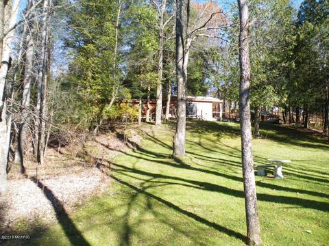 8545 E Ruth Dr, Branch, MI 49402 photo 17