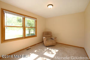 4124 White Pine Dr, Dorr, MI 49323 photo 17