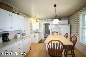 9825 76th Ave, Allendale, MI 49401 photo 13
