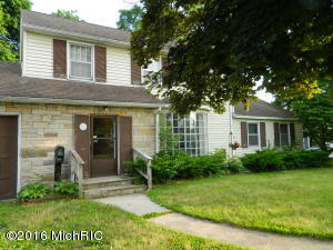 89 E Fourth St, Shelby, MI 49455 photo 1