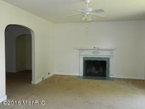 89 E Fourth St, Shelby, MI 49455 photo 7