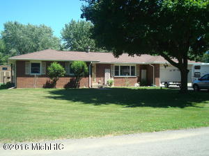 64585 W Northpark Dr, Constantine, MI 49042 photo 1
