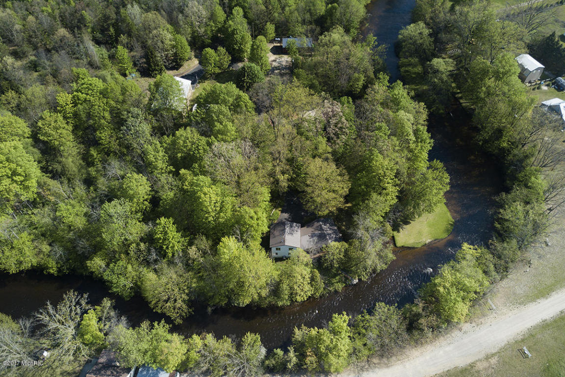 8057 E Garfield Rd, Hesperia, MI 49421 photo 11