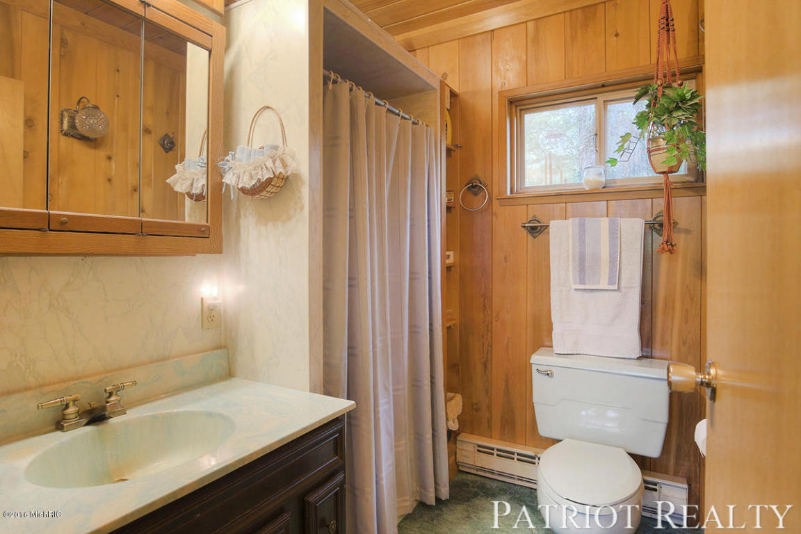 8057 E Garfield Rd, Hesperia, MI 49421 photo 31