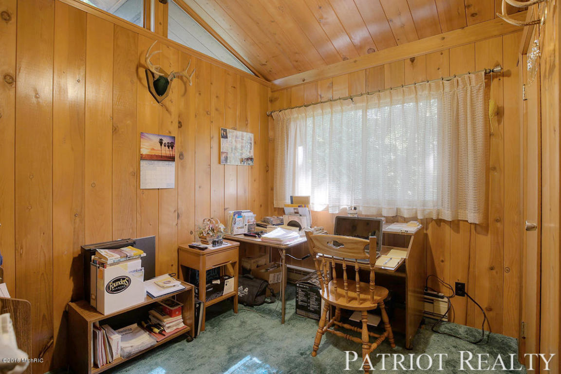 8057 E Garfield Rd, Hesperia, MI 49421 photo 29