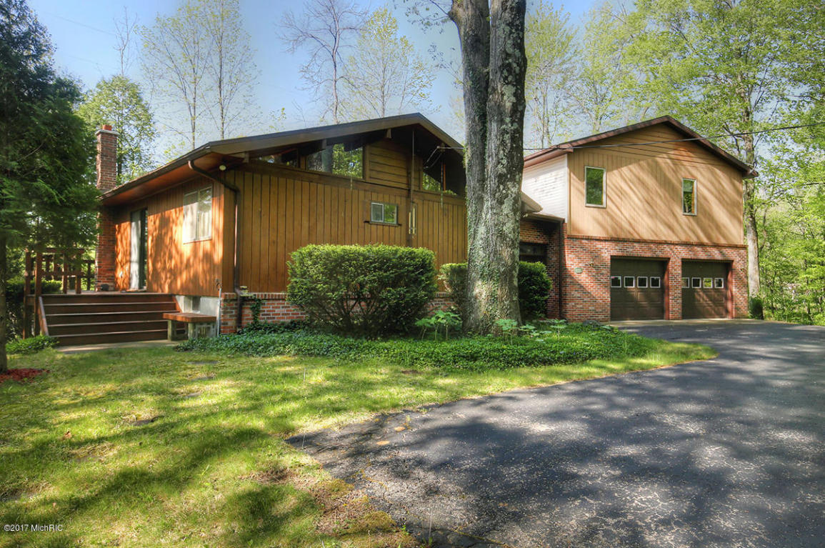 8057 E Garfield Rd, Hesperia, MI 49421 photo 2