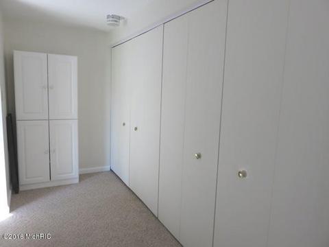 1036 Bayview Dr, Coldwater, MI 49036 photo 6