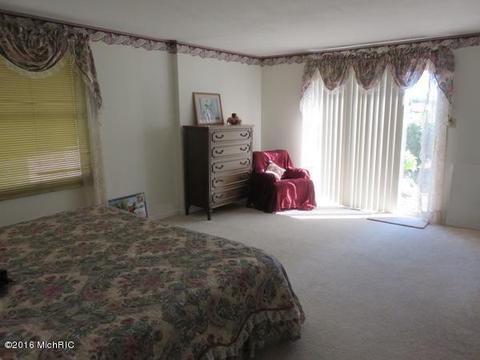 1036 Bayview Dr, Coldwater, MI 49036 photo 19