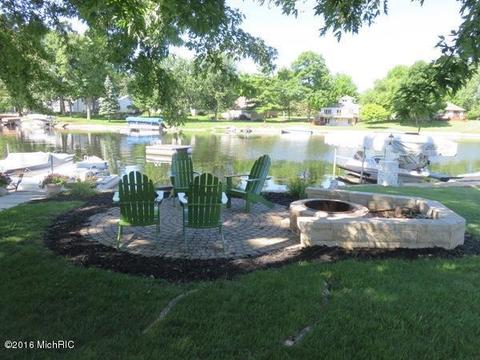 1036 Bayview Dr, Coldwater, MI 49036 photo 3