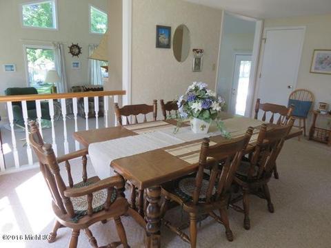 1036 Bayview Dr, Coldwater, MI 49036 photo 10