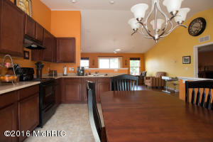 330 Catera Ct, Springfield, MI 49037 photo 10