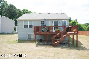 330 Catera Ct, Springfield, MI 49037 photo 22