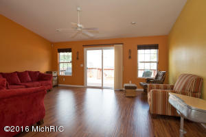 330 Catera Ct, Springfield, MI 49037 photo 3