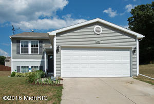 330 Catera Ct, Springfield, MI 49037 photo 1
