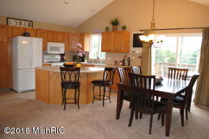 4013 Otuna Dr, Dorr, MI 49323 photo 7