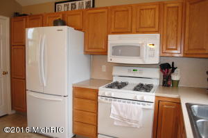 4013 Otuna Dr, Dorr, MI 49323 photo 10