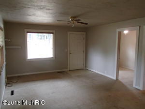 524 Clinton St, Marshall, MI 49068 photo 4