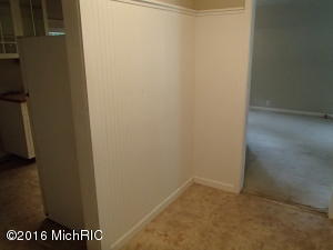 524 Clinton St, Marshall, MI 49068 photo 10