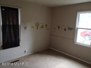 524 Clinton St, Marshall, MI 49068 photo 9