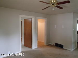 524 Clinton St, Marshall, MI 49068 photo 15