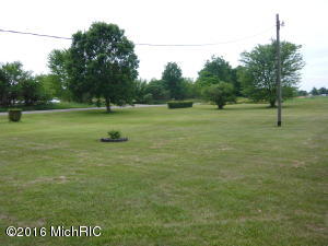 3740 E Reading, Osseo, MI 49266 photo 2