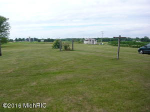 3740 E Reading, Osseo, MI 49266 photo 3