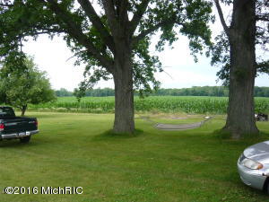 3740 E Reading, Osseo, MI 49266 photo 4
