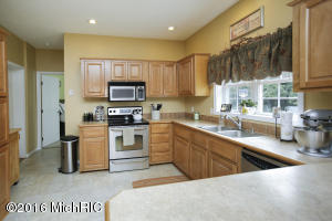 54015 Day Rd, Marcellus, MI 49067 photo 8