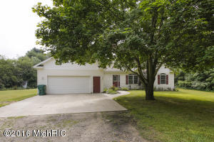 54015 Day Rd, Marcellus, MI 49067 photo 2